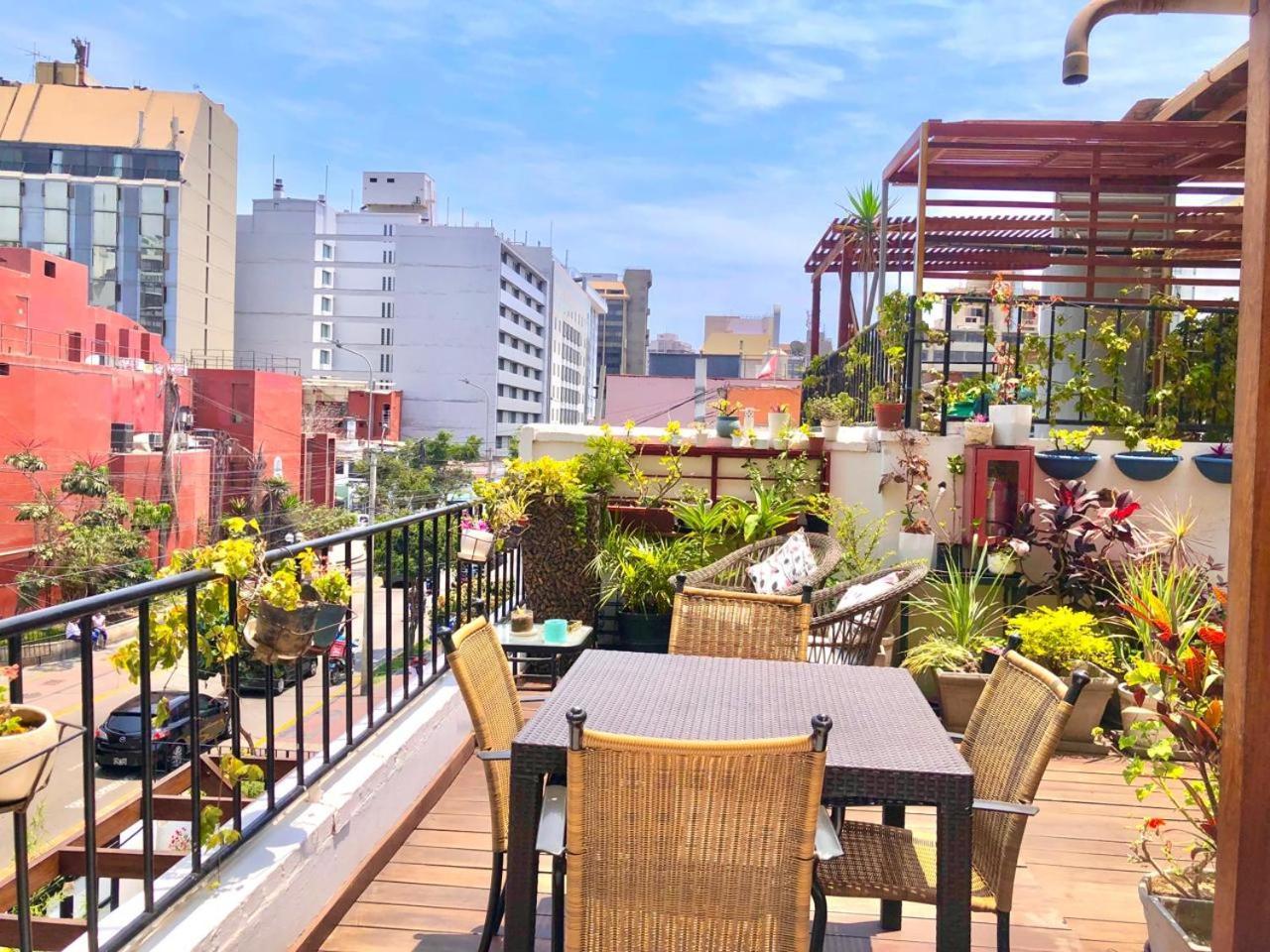 La Casa Del Viajero Bed & Breakfast ลิมา ภายนอก รูปภาพ