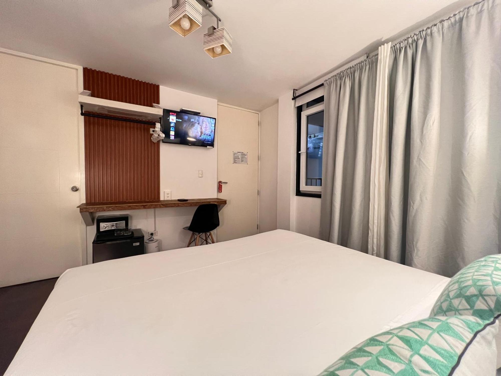 La Casa Del Viajero Bed & Breakfast ลิมา ภายนอก รูปภาพ