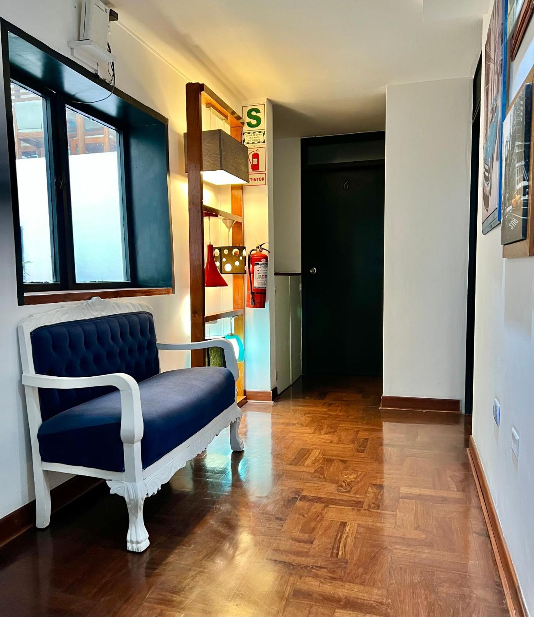 La Casa Del Viajero Bed & Breakfast ลิมา ภายนอก รูปภาพ