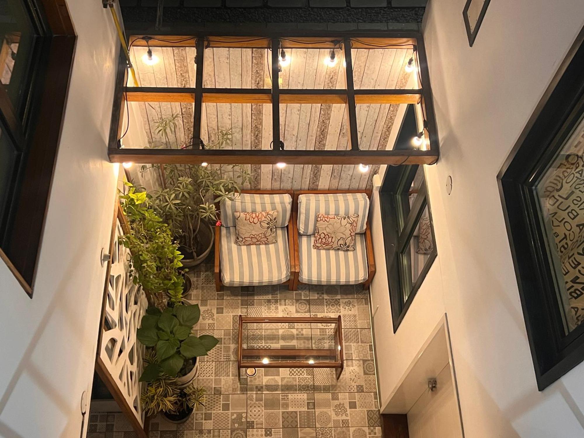 La Casa Del Viajero Bed & Breakfast ลิมา ภายนอก รูปภาพ