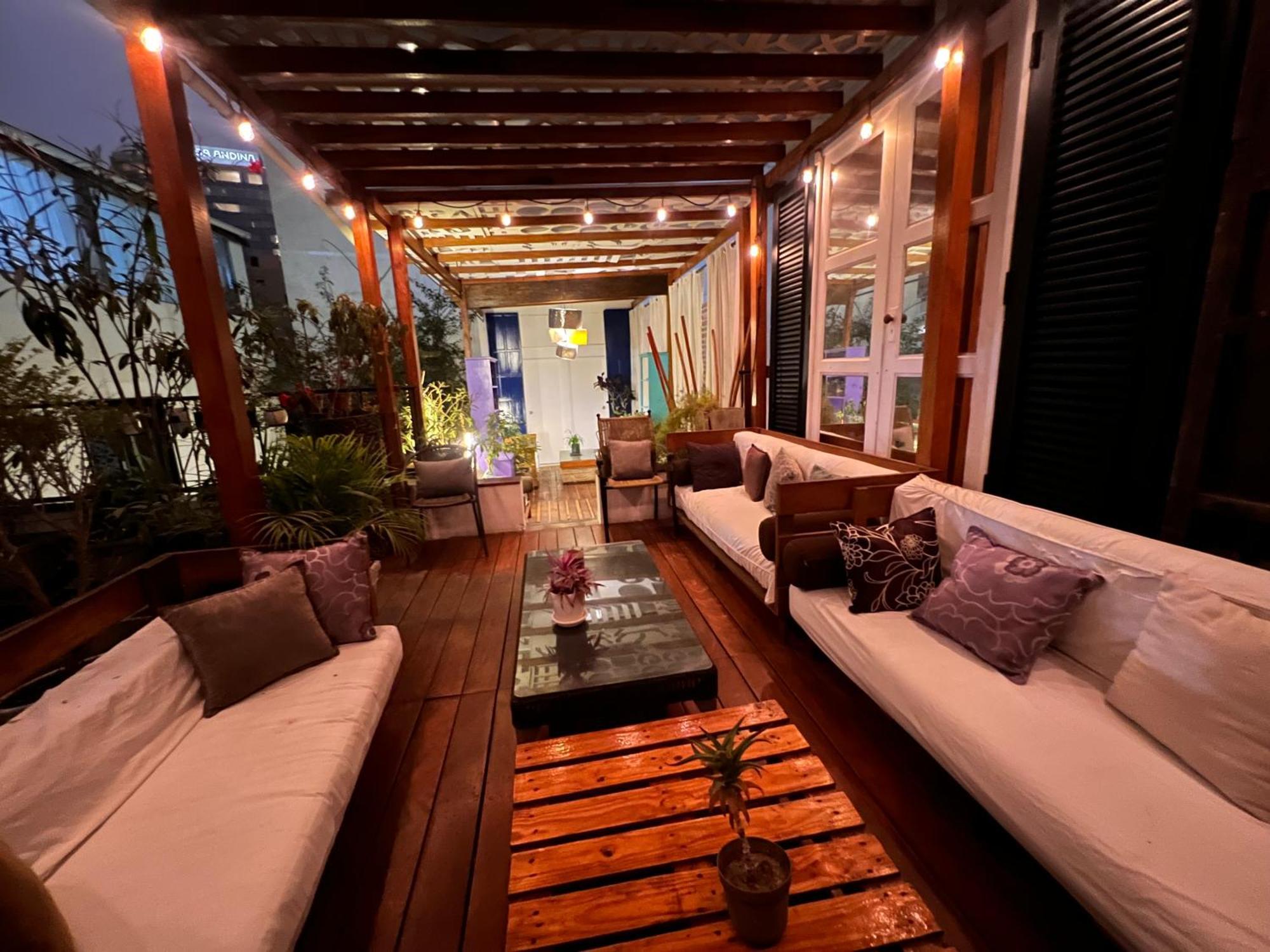 La Casa Del Viajero Bed & Breakfast ลิมา ภายนอก รูปภาพ